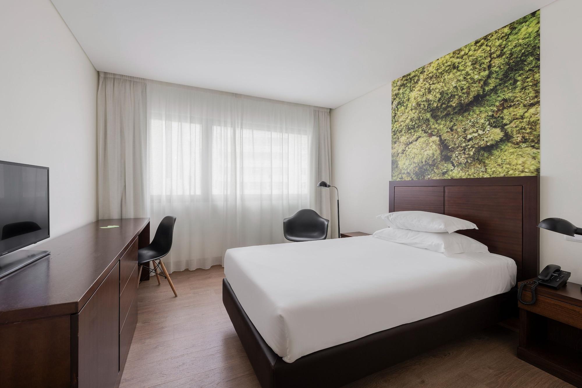 Neat Avenida 3* Ponta Delgada